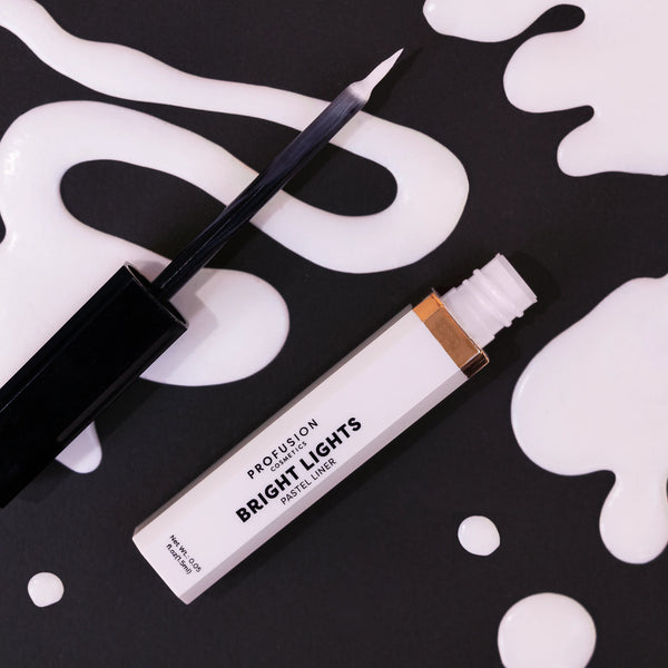 BRIGHT LIGHTS | PASTEL EYELINERS